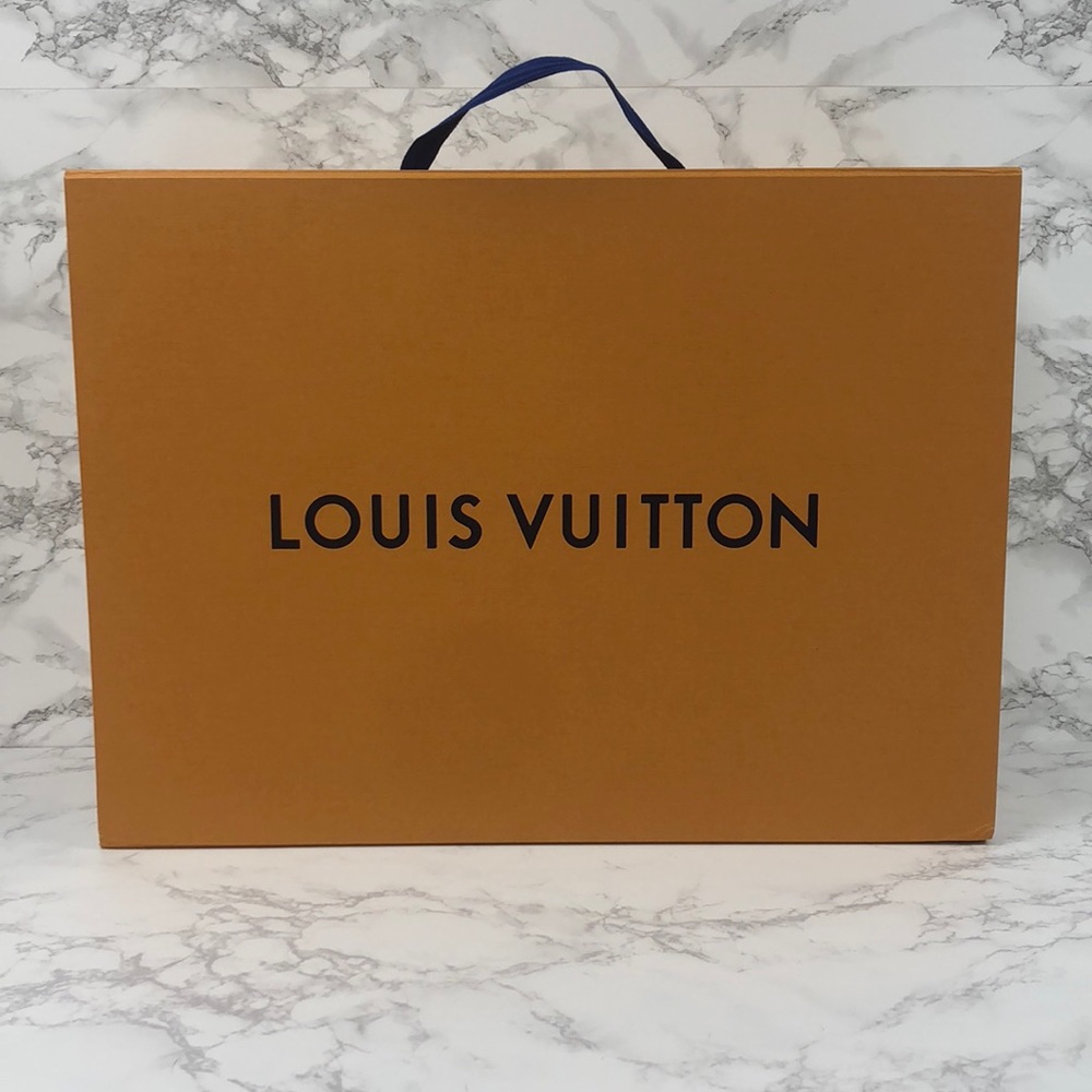 COPY - BRAND NEW Authentic Louis Vuitton XXL Luggage Box - Picture 1 of 16